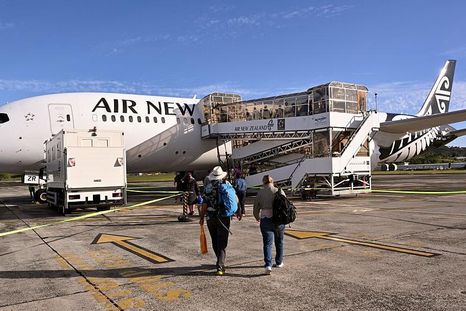 Por qué los ciudadanos de Nueva Zelanda están abandonando su país en números récord