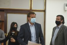 en modo tuitero, suarez anuncio la reforma constitucional que enviara a la legislatura