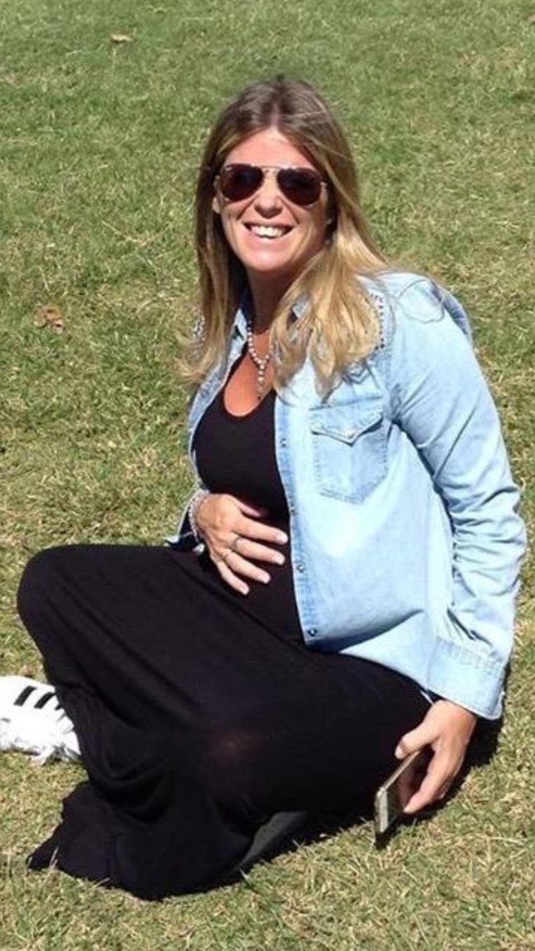 Inés embarazada de su hija Helenita Foto: ID