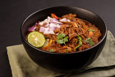 Muchas familias conservan su receta de birria como un secreto.