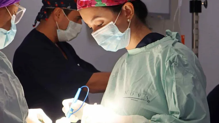 La planificación de una intervención mamaria posparto, como la el aumento mamario, requiere una planificación meticulosa. La planificación de una intervención mamaria posparto, como la el aumento mamario, requiere una planificación meticulosa.