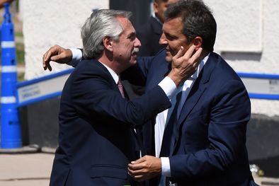 MDZol | PASO o tensión: Alberto Fernández quiere que Sergio Massa compita con Daniel Scioli en las elecciones primarias del espacio oficialista. Foto: ALF PONCE MERCADO / MDZ