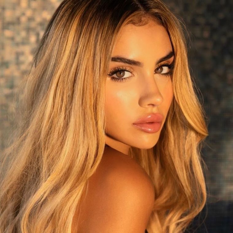 Alexa Dellanos cautiva las redes sociales con su cuerpo al natural Foto: Alexa Dellanos / Instagram