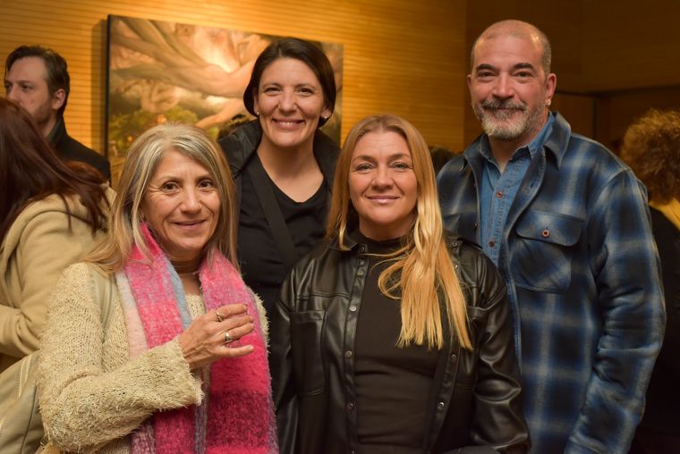 Mónica Marino, Laura Puebla, Adriana Miranda y Gustavo Alfonso. Mónica Marino, Laura Puebla, Adriana Miranda y Gustavo Alfonso.
