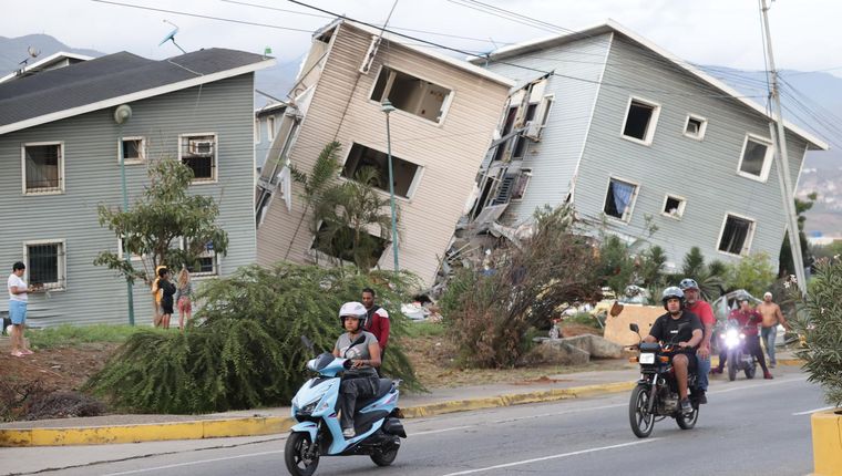 Fuentes oficiales cancelaron la alerta de tsunami para la costa de Venezuela, pero no descartaron el estado de precaución.&nbsp;