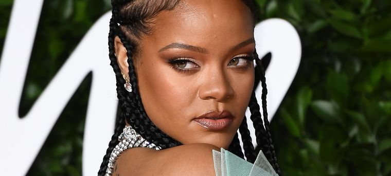 Rihanna. 70 millones de dólares al año es lo que se estima que recibe la cantante Rihanna. Foto: Los 40 (los40.com)