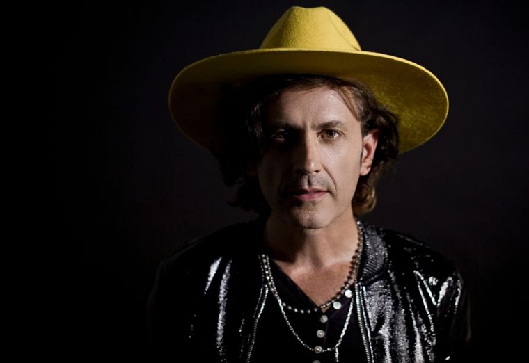 El cantante fue tajante a la hora de hablar sobre el escándalo de la familia Tinelli. El cantante fue tajante a la hora de hablar sobre el escándalo de la familia Tinelli.