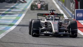 El nuevo monoplaza de Audi F1 Team, listo para su debut en el GP de Australia. El nuevo monoplaza de Audi F1 Team, listo para su debut en el GP de Australia.
