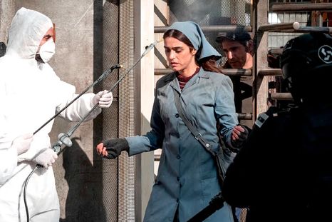 Una serie distópica con España como escenario. Una serie distópica con España como escenario.