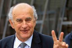 cazabobos: la clausula parrilli, las miserias de la discusion y el texto completo de la ley cazabobos: la clausula parrilli, las miserias de la discusion y el texto completo de la ley