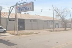 El incendio se produjo en un local de venta de baterías ubicado en Maipú. El incendio se produjo en un local de venta de baterías ubicado en Maipú.