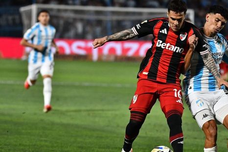 River, con equipo alternativo, cayó ante Atlético Tucumán por la fecha 9. River, con equipo alternativo, cayó ante Atlético Tucumán por la fecha 9.