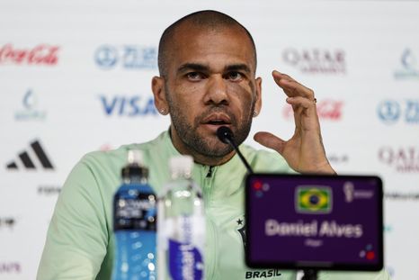 Dani Alves reconoció que hubo acceso carnal: qué pasará con el futbolista