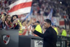 Marcelo Gallardo lo pidió como prioridad en 2021, con Demichelis perdió terreno y Necaxa, donde la rompió, le comprará el pase. Foto: Fotobaires