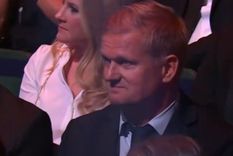 El rostro del padre de Haaland lo dice todo. Foto: Captura video