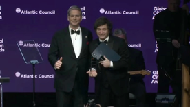 Javier Milei recibió un reconocimiento por parte del secretario del Tesoro de Estados Unidos.