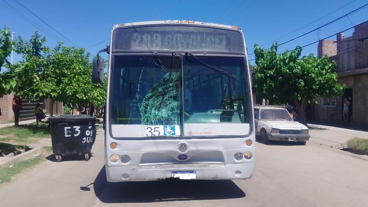 92ff553e-2c9c-4953-aa43-e7d3797159b3