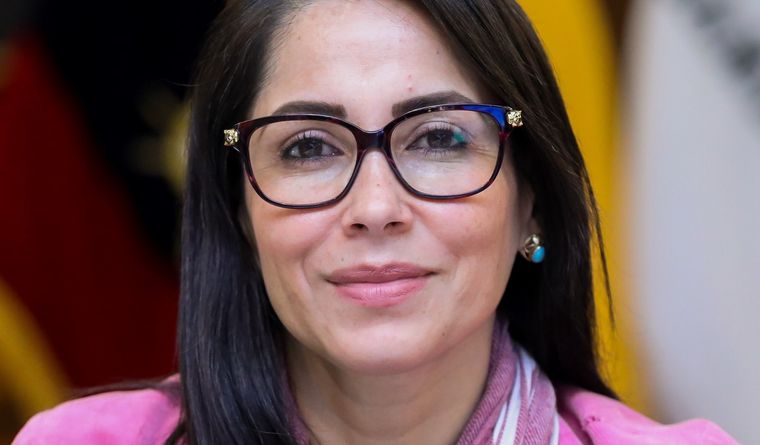 Luisa González, posiblemente la próxima presidenta de Ecuador. Foto: Wikipedia.