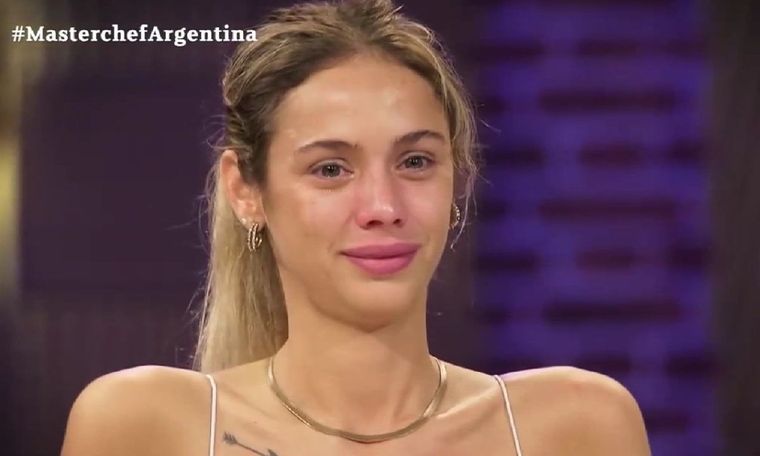 Belén, participante de Masterchef, conmovió con su fuerte historia de vida La joven de 31 años contó detalles muy duros de su pasado Foto: Captura de TV