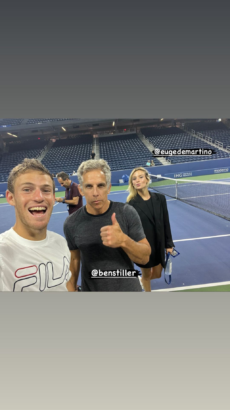 Ben Stiller y el peque Schwartzman jugando un partido de tenis Ben Stiller, Diego Schwartzman y Eugenia De Martino Foto: Instagram, cuenta: @dieschwartzman