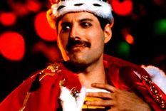 Freddie Mercury, Queen, The Show Must Go On