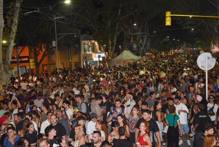 La Ciudad apuesta a un nuevo aniversario de la Arístides con shows en vivo y fuerte presencia de marcas.