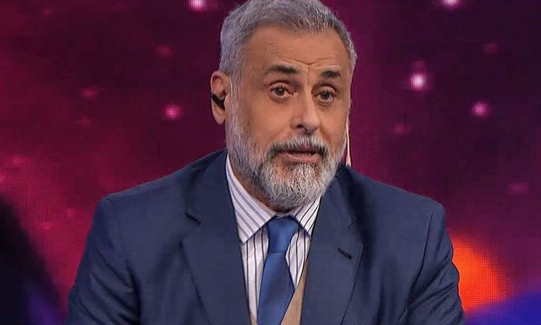 Jorge Rial chicaneó a Marcelo Tinelli por la programación de canal América Foto: Captura de TV