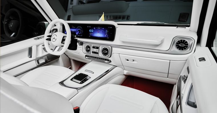 Interior del Papamóvil Foto: Mercedes