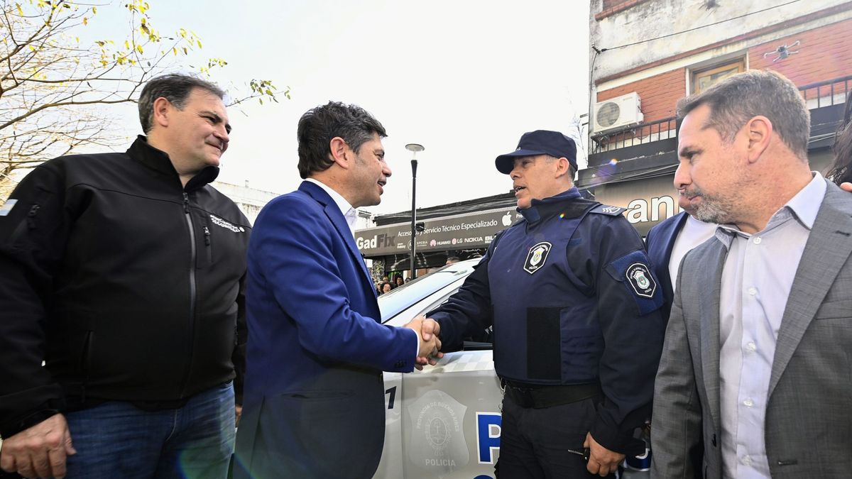 El Gobierno de Kicillof se despegó de los piedrazos y apuntó contra los responsables: "No cuidaron al presidente"