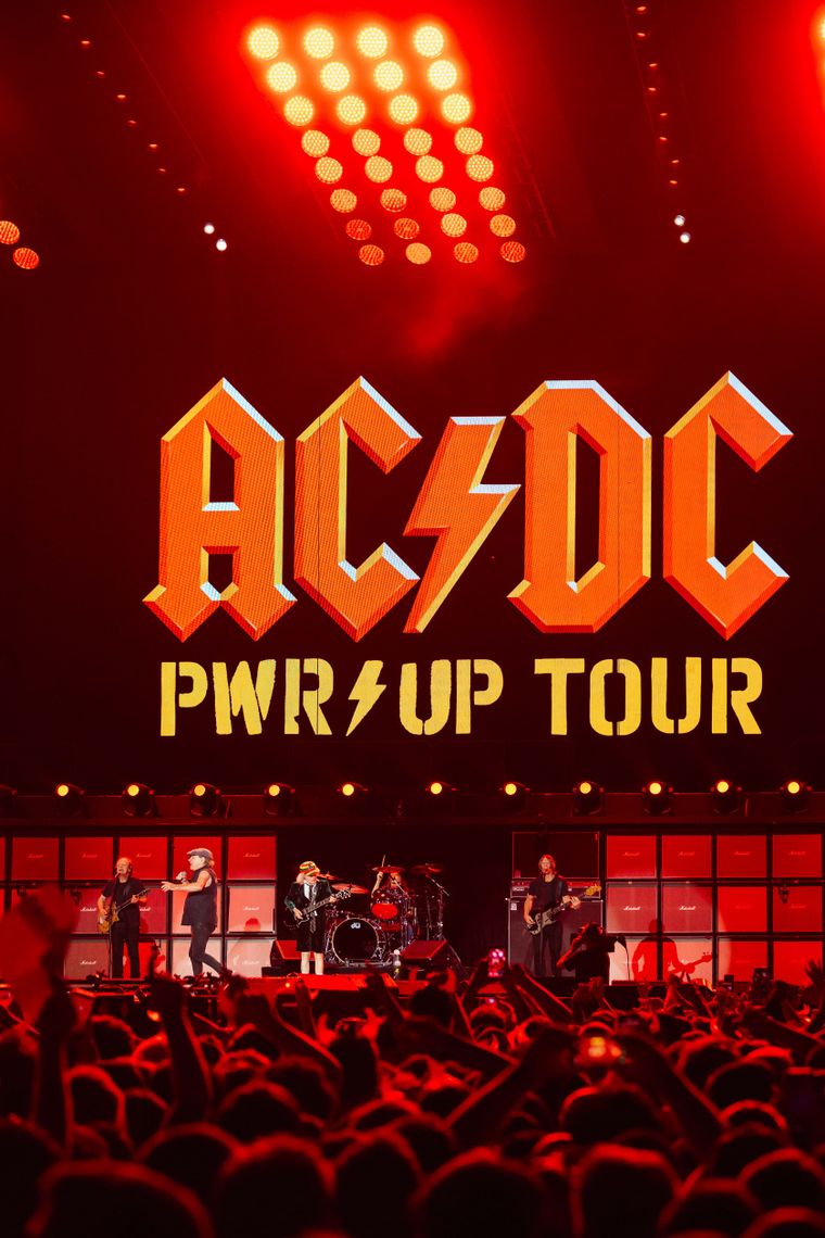 Tras 17 años sin pisar el país, AC/DC regresó a la Argentina en el marco del Tras 17 años sin pisar el país, AC/DC regresó a la Argentina en el marco del