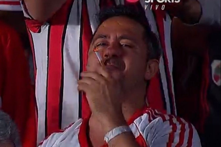 El hincha de River está ¡contento! por el triunfo de Talleres