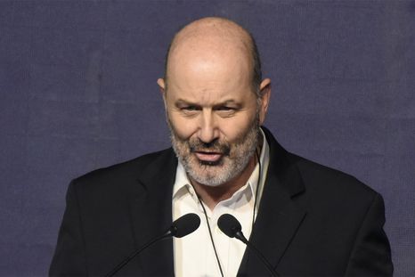 Esta semana fue la final para que el Gobierno definiera el uso de la motosierra en el tramo final de las facultades delegadas que la Ley Bases le dio a Federico Sturzenegger para reformar el Estado. Foto: Juan Mateo Aberastain/MDZ Esta semana fue la final para que el Gobierno definiera el uso de la motosierra en el tramo final de las facultades delegadas que la Ley Bases le dio a Federico Sturzenegger para reformar el Estado. Foto: Juan Mateo Aberastain/MDZ