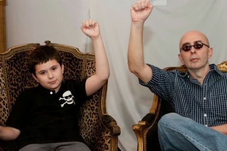 El artista y su hijo. El artista y su hijo.