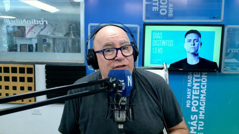 Ricardo Montacuto dio algunos detalles de lo que será la nueva programación de Radio Nihuil. Ricardo Montacuto dio algunos detalles de lo que será la nueva programación de Radio Nihuil.