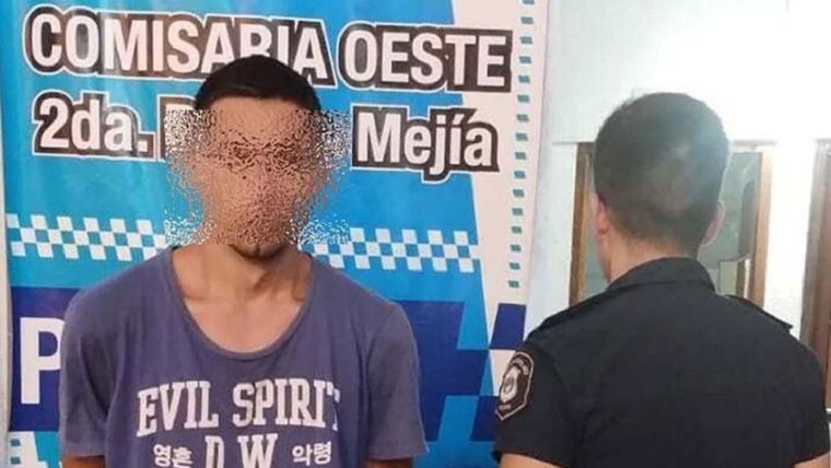 La detención del acusado por el crimen de su madre y su sobrina Foto: Gentileza