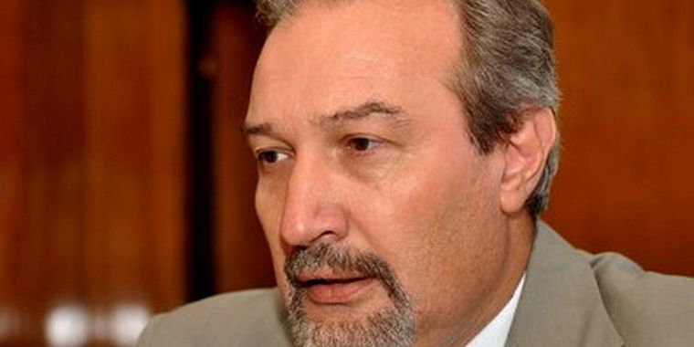 El Ministro Cerroni anunció el veto esta tarde Foto: mdz