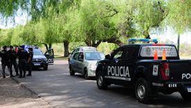 Un policía consiguió detener al ladrón tras el robo en Luján de Cuyo. Un policía consiguió detener al ladrón tras el robo en Luján de Cuyo.