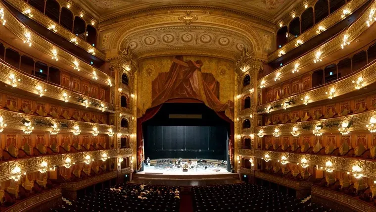 El 27 de marzo se celebra el Día Mundial del Teatro, entre otras efemérides clave.