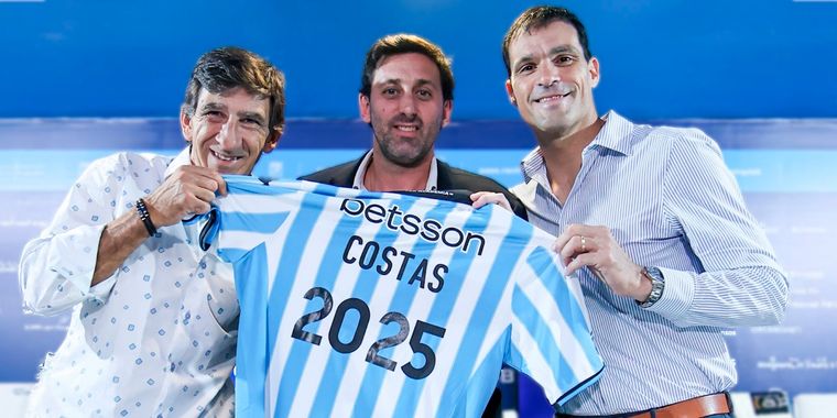 Diego Milito se refirió a los dichos de Costas acerca de los refuerzos que necesita Racing. Foto: Racing Club