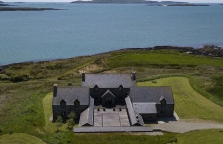 Así es la isla que el hombre compró por WhatsApp.