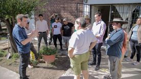 Con presencia en Luján de Cuyo y San Rafael, el Gobierno mendocino apuntala las elecciones desdobladas del 22 de febrero. Con presencia en Luján de Cuyo y San Rafael, el Gobierno mendocino apuntala las elecciones desdobladas del 22 de febrero.