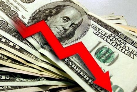 Por qué está cayendo el dólar, la moneda más fuerte del mundo y cómo puede afectar a América Latina