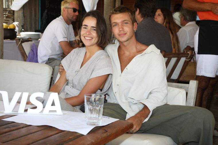 Franco Masini y Juana Farrell. No te pierdas la galería de famosos, al final de la nota. Foto: Grupo Mass+