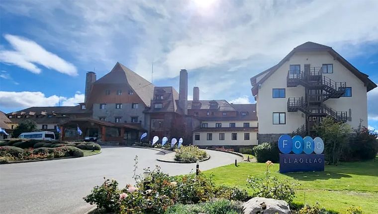 El Foro Llao Llao se lleva a cabo en Bariloche. Foto: TV Pública