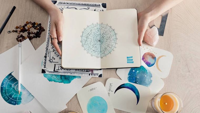 Las claves para poder interpretar una carta astral (Shutterstock). Foto: shutterstock