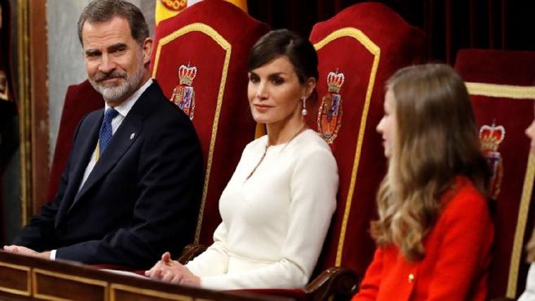 Rey Felipe, reina Letizia y princesa Leonor