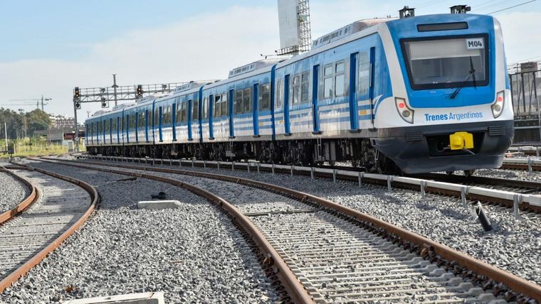 Cuatro estaciones del tren Roca fueron blanco de una nueva amenaza tras la ratificación de la condena a Cristina Kirchner. &nbsp;
