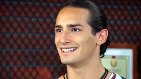 Emilio Osorio es uno de los cantantes y actores estrella de la nueva generación en México.