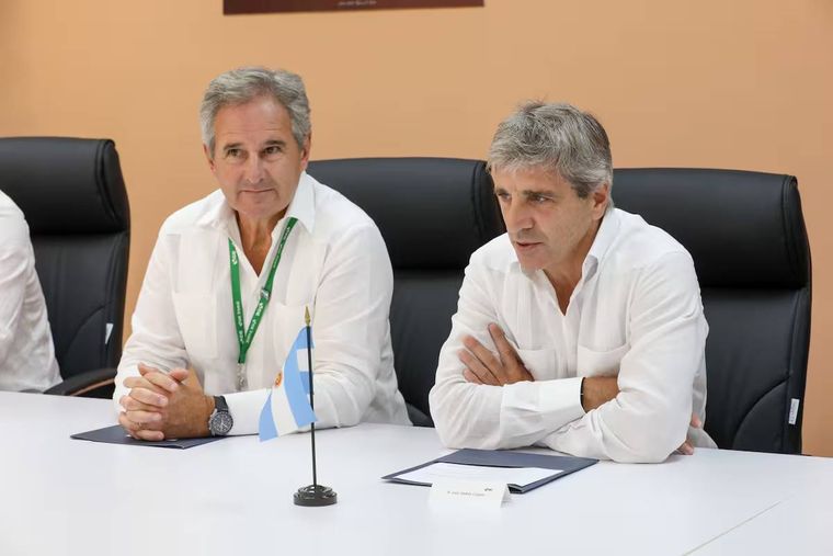 Luis Caputo y Pablo Quirno