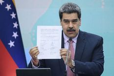 Venezuela y Zimbabue firman un memorando para reforzar la educación universitaria.